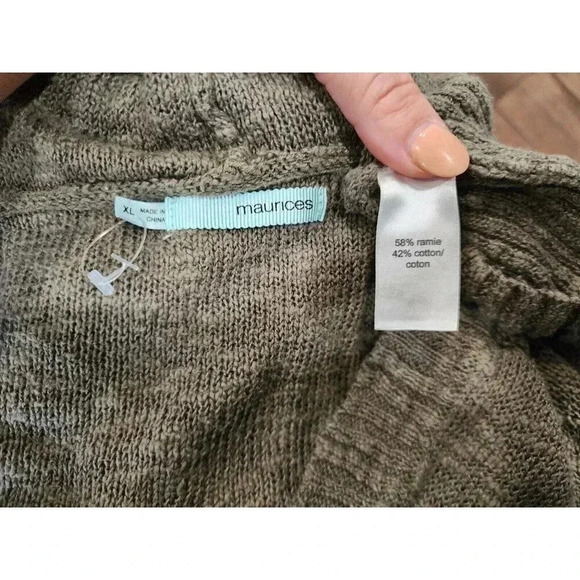 Maurices Hooded Sweater XL Green V Neck Chunky Cable Knit 1/2 Zip - Picture 6 of 6